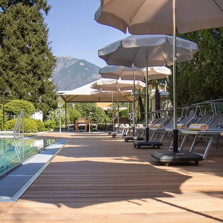 Sonnenhof 3* Мерано